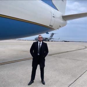 Meet your Posher, Luis